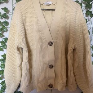 Buttoned Cardigan